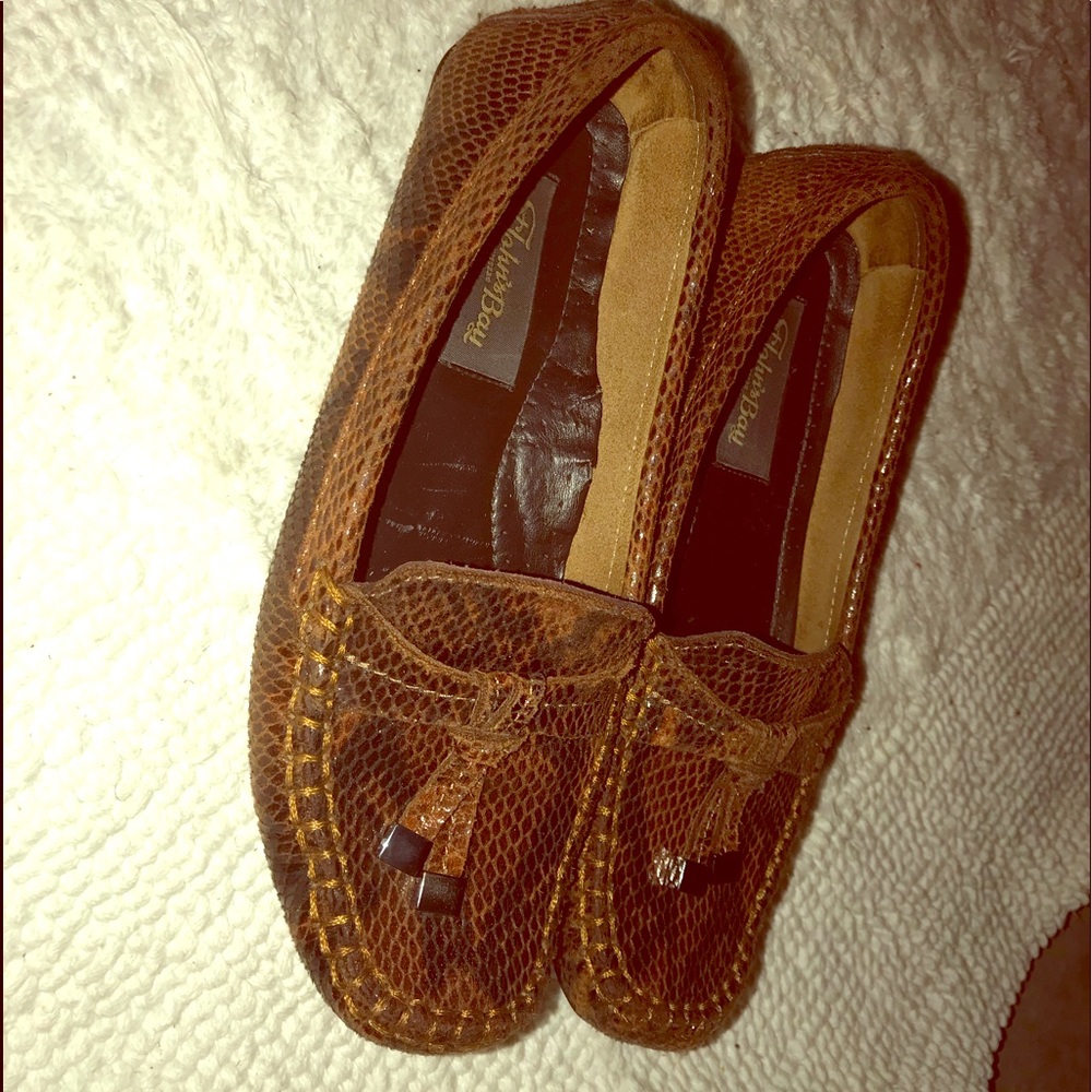 Women flats